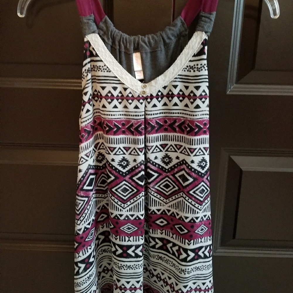 Tribal Print Tank & Gray In Back Size M